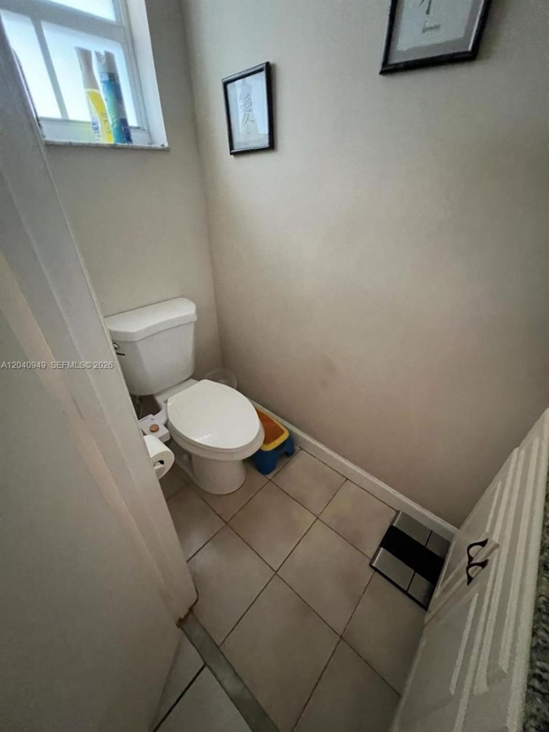 7983 NW 35th Ct , Unit 6, Coral Springs, FL 33065 Photo