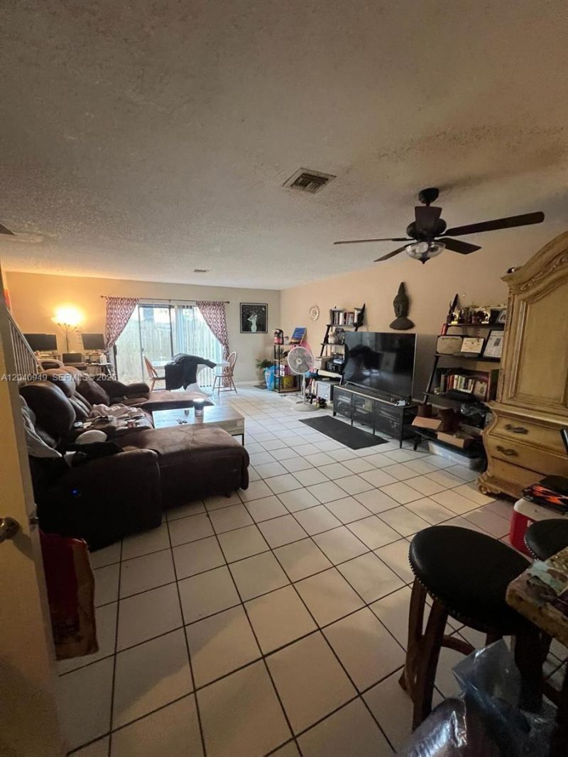7983 NW 35th Ct , Unit 6, Coral Springs, FL 33065 Photo