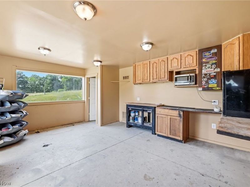 26648 State Route 172, East Rochester, OH 44625 Photo 17
