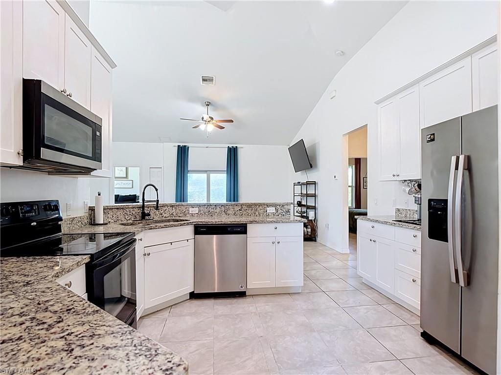 3907 11th St Sw, Lehigh Acres, FL 33976 Photo