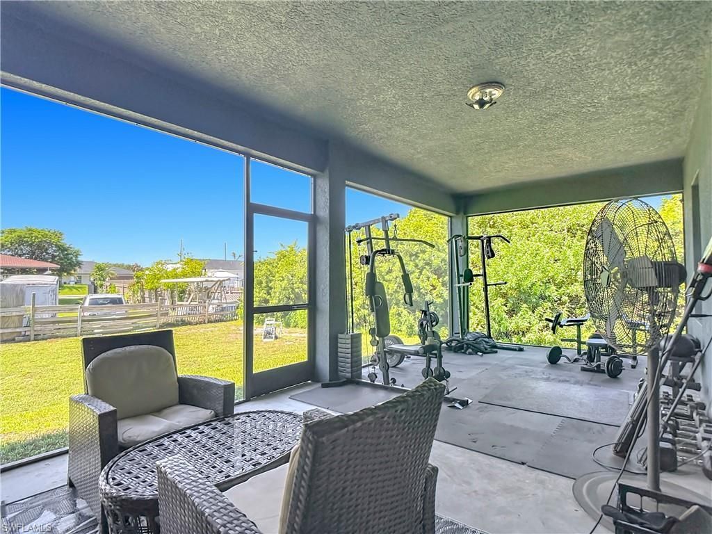 3907 11th St Sw, Lehigh Acres, FL 33976 Photo