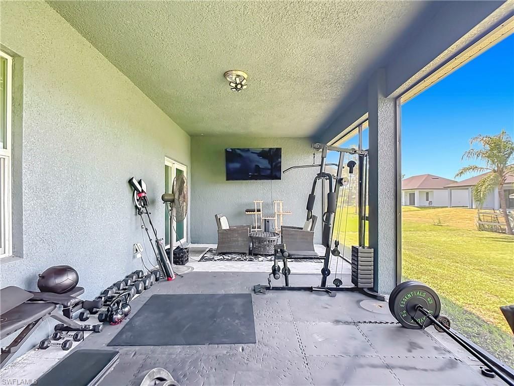 3907 11th St Sw, Lehigh Acres, FL 33976 Photo
