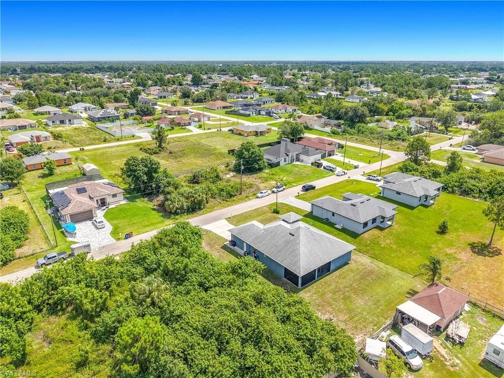 3907 11th St Sw, Lehigh Acres, FL 33976 Photo