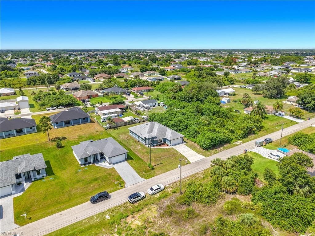 3907 11th St Sw, Lehigh Acres, FL 33976 Photo