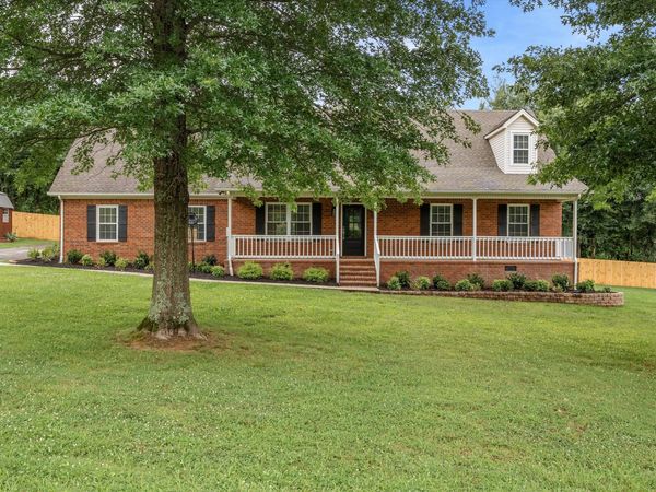 104 Erica Pl, Bell Buckle, TN 37020