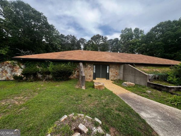 4391 Leola Road, Douglasville, GA 30135
