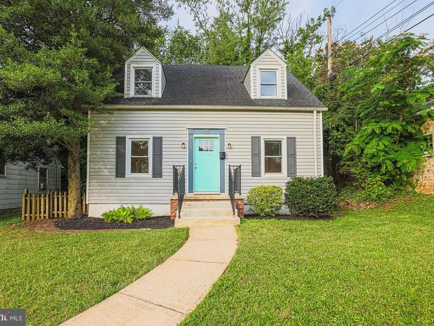 410 Kingston Road, Baltimore, MD 21229 Main Photo