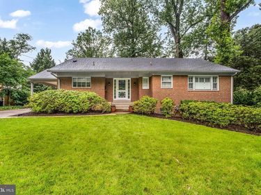 6207 CHERYL DRIVE , FALLS CHURCH, VA 22044