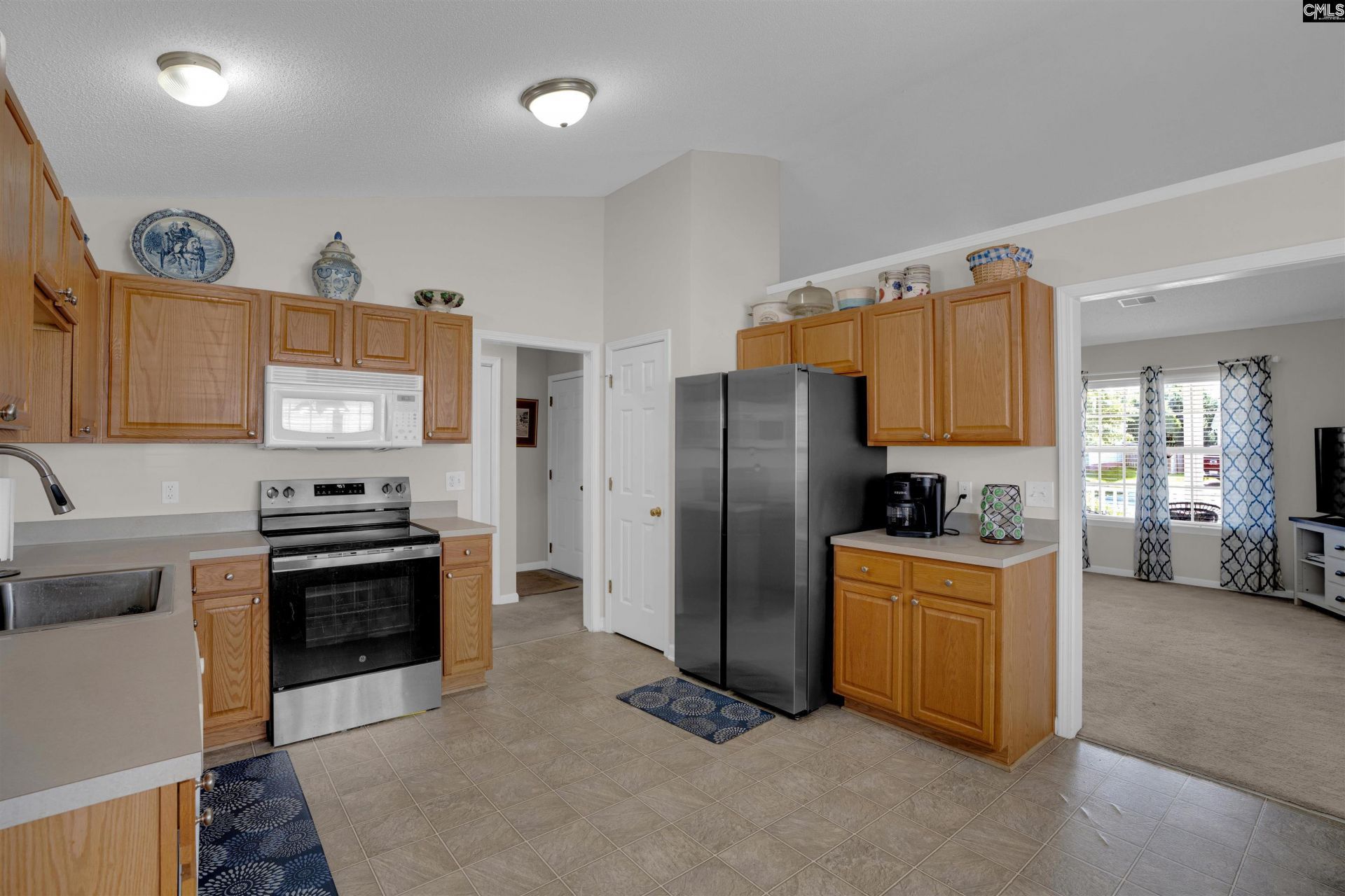 506 Gingerbread Court S Photo 10