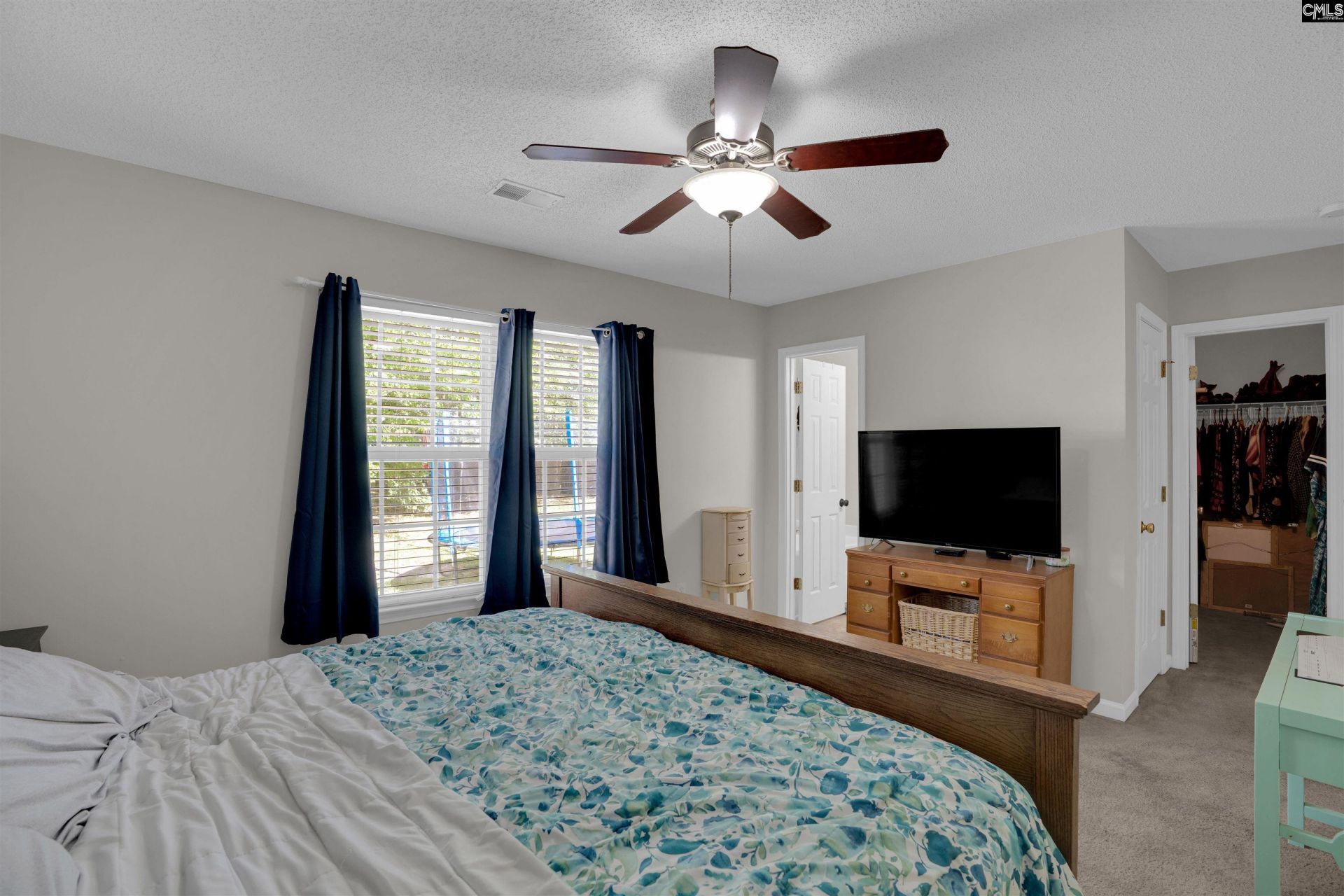 506 Gingerbread Court S Photo 15
