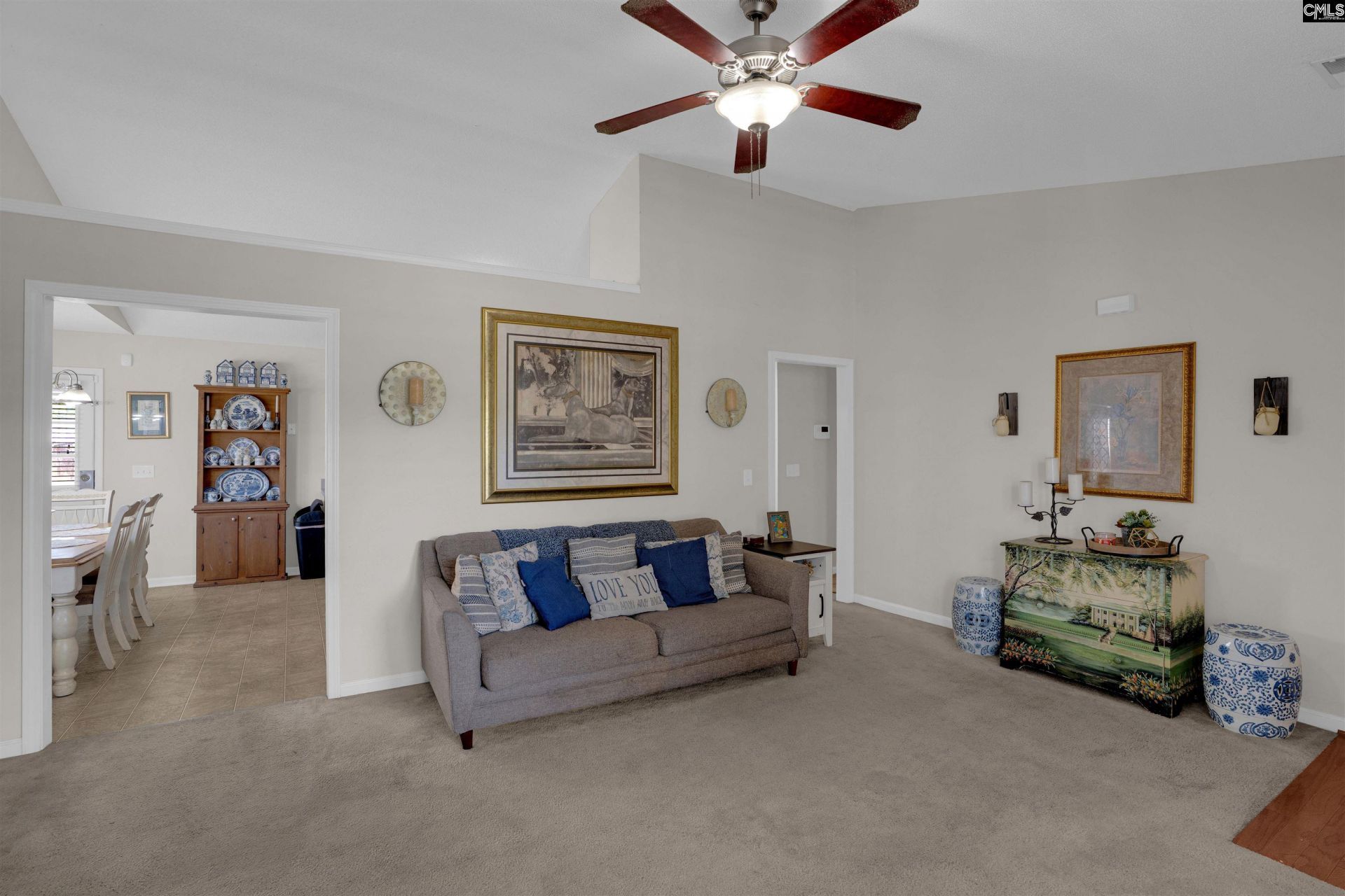 506 Gingerbread Court S Photo 6
