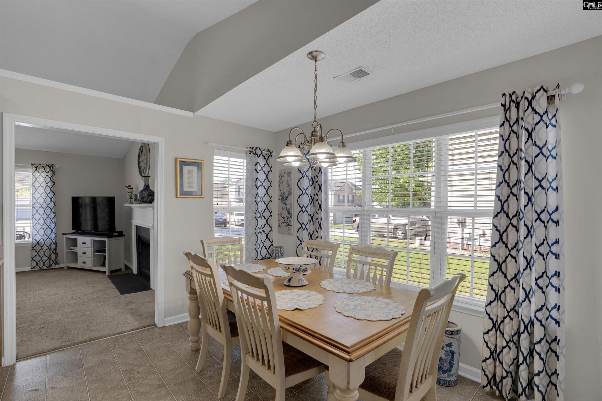 506 Gingerbread Court S Photo 8