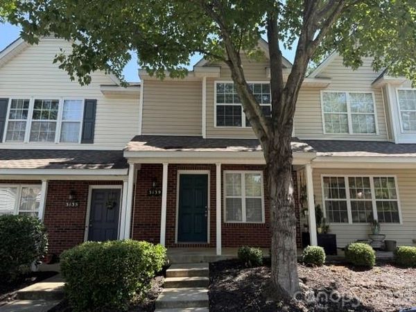 3139 Falling Rock Court, Charlotte, NC 28213