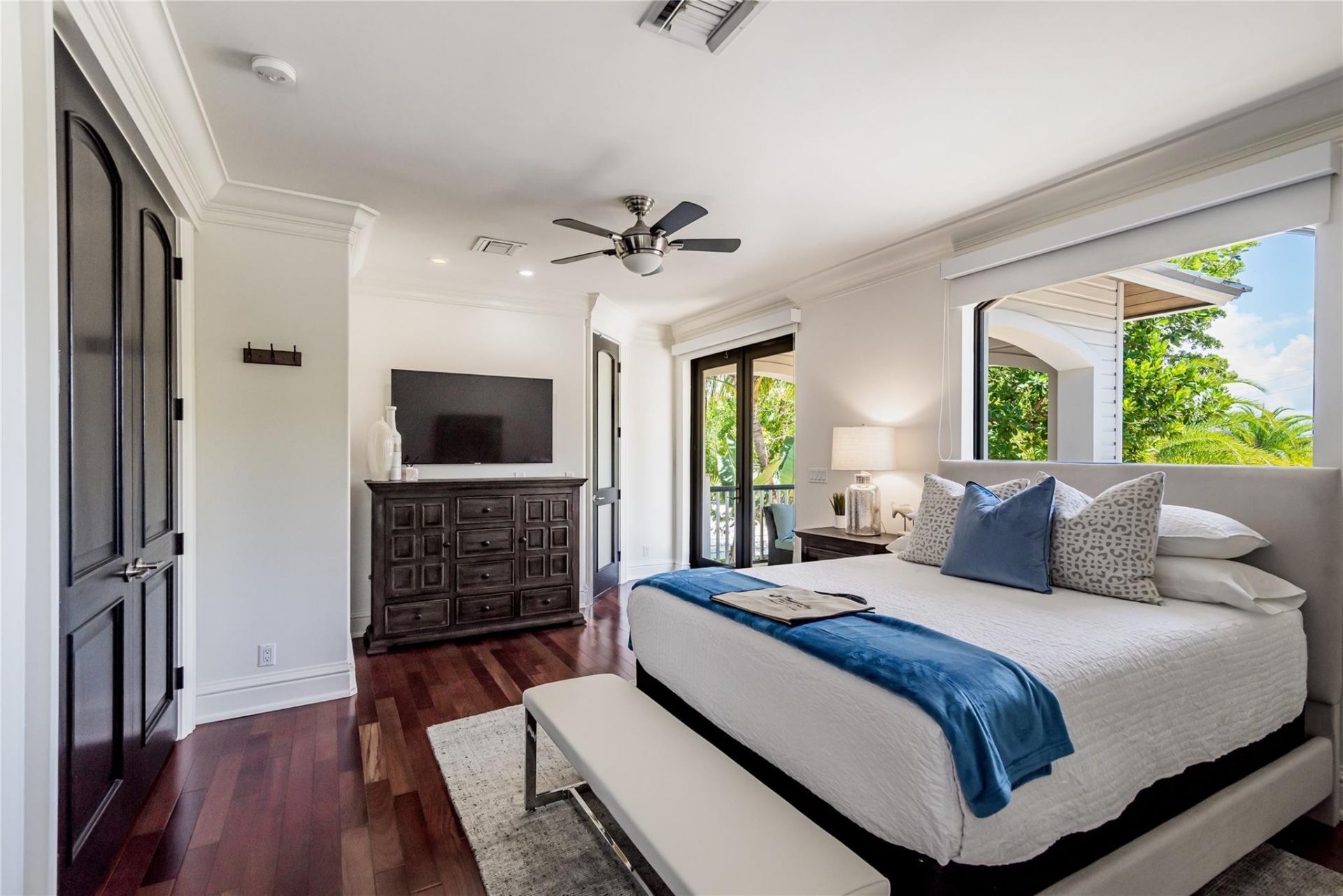 2415 Middle River Drive, Fort Lauderdale, FL 33305 Photo