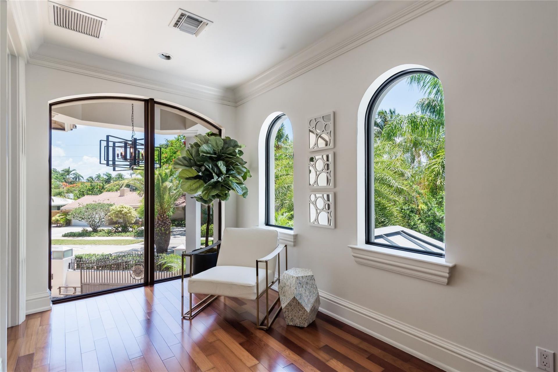 2415 Middle River Drive, Fort Lauderdale, FL 33305 Photo