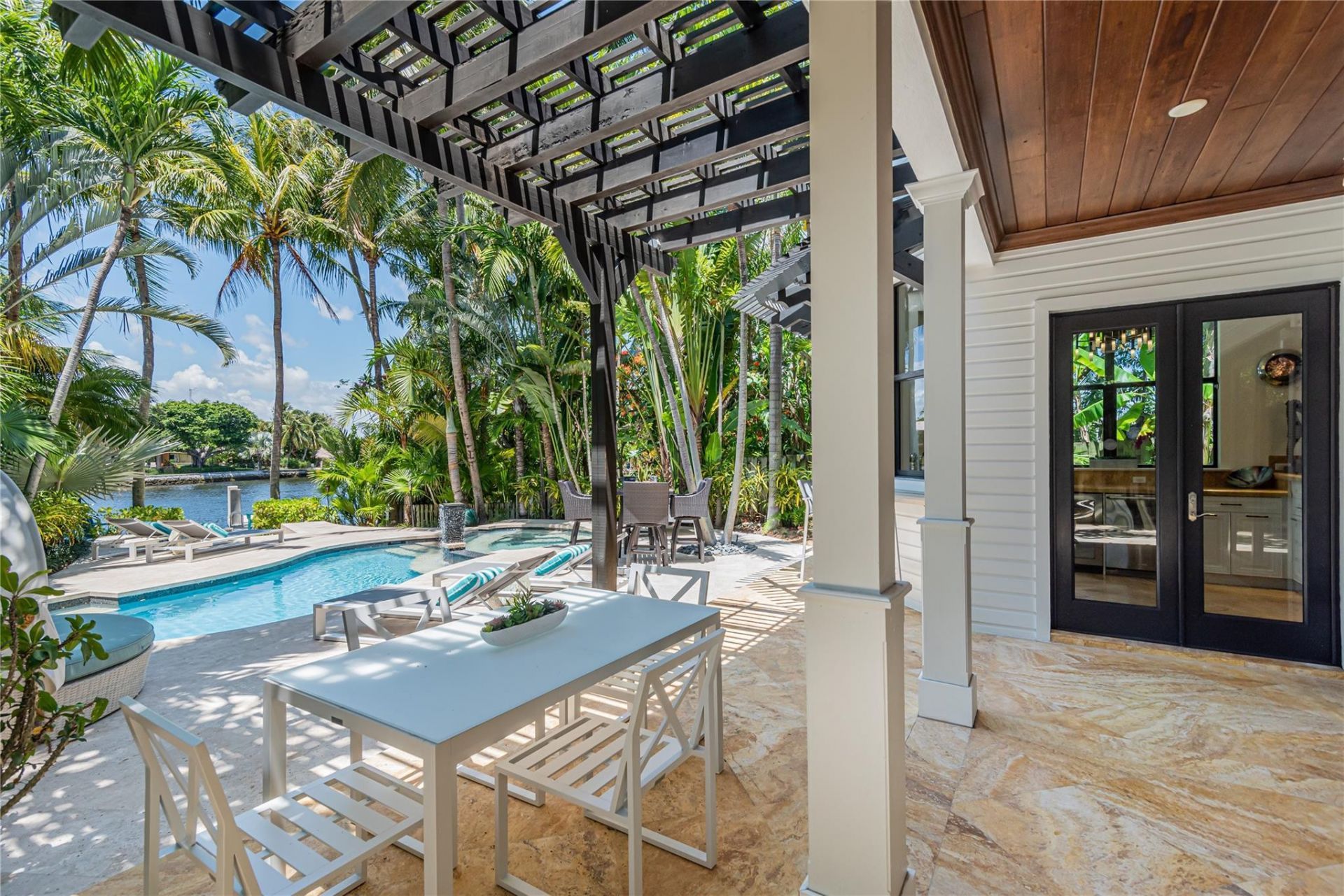 2415 Middle River Drive, Fort Lauderdale, FL 33305 Photo