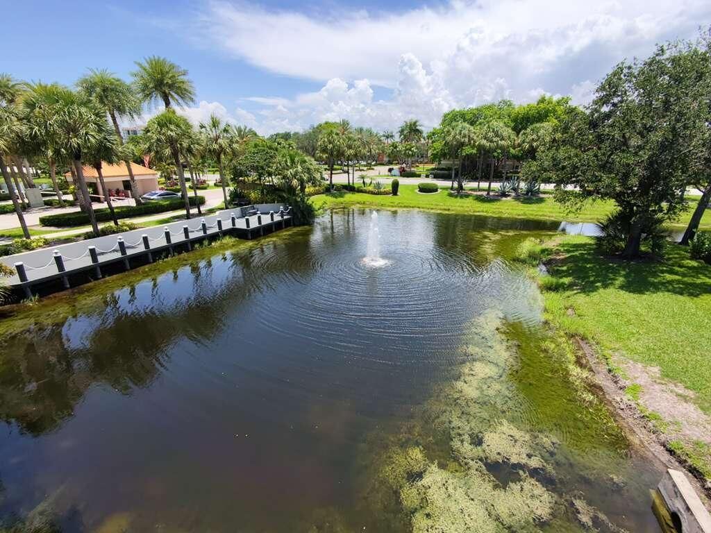 5900 Camino Del Sol, Unit 306, Boca Raton, FL 33433 Photo