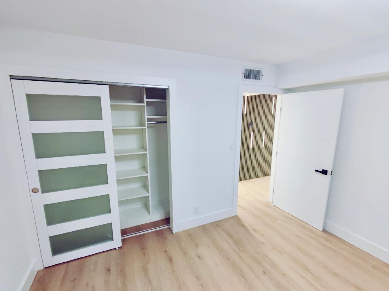 5900 Camino Del Sol, Unit 306, Boca Raton, FL 33433 Photo