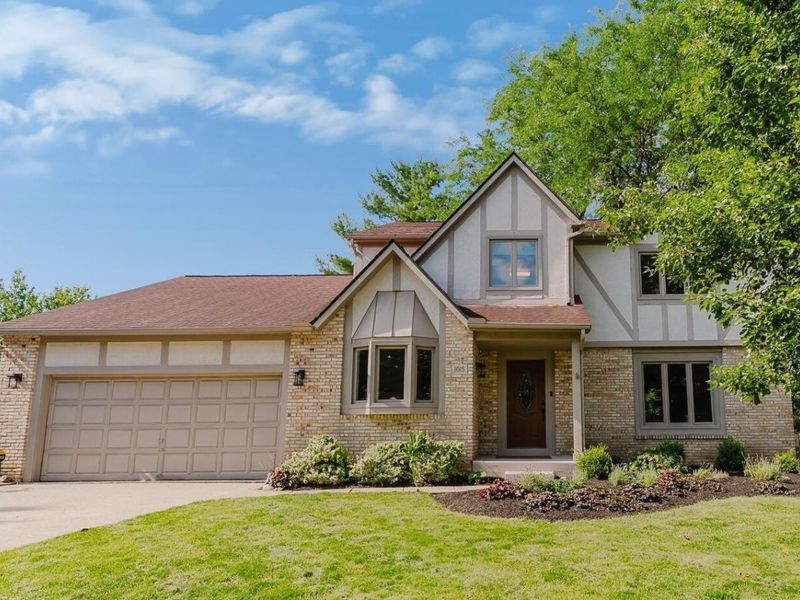 1015 Pine View Road, Westerville, OH 43081 Photo 1
