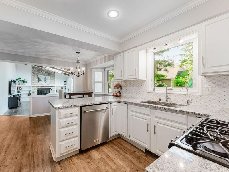 1015 Pine View Road, Westerville, OH 43081 Photo 12
