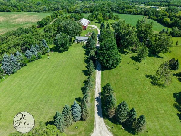 18918 Bunker Hill Road , Woodstock, IL 60098