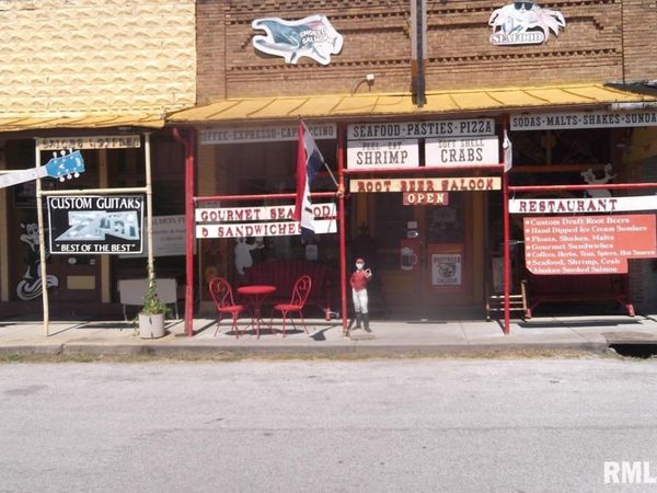 5 MAIN Street, Alto Pass, IL 62905