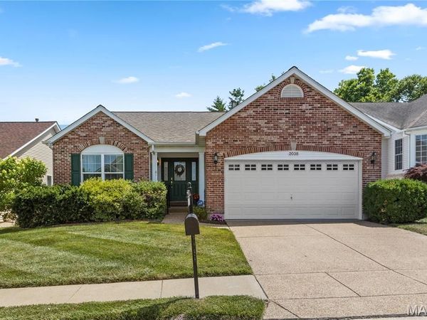 2038 Hawks Landing Drive , Lake St Louis, MO 63367