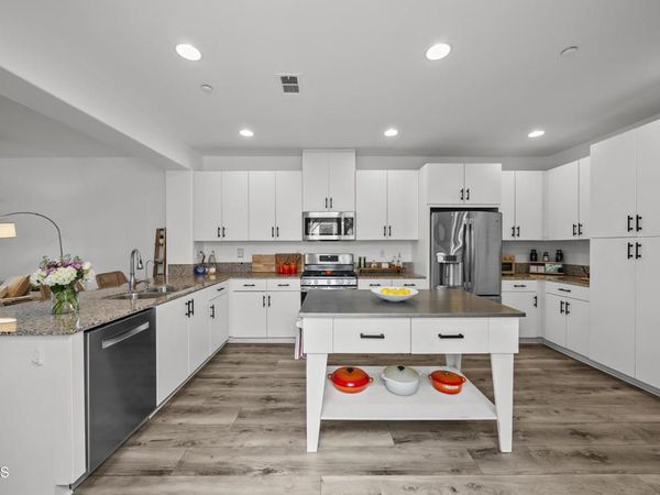 731 Forest Park Boulevard, Oxnard, CA 93036