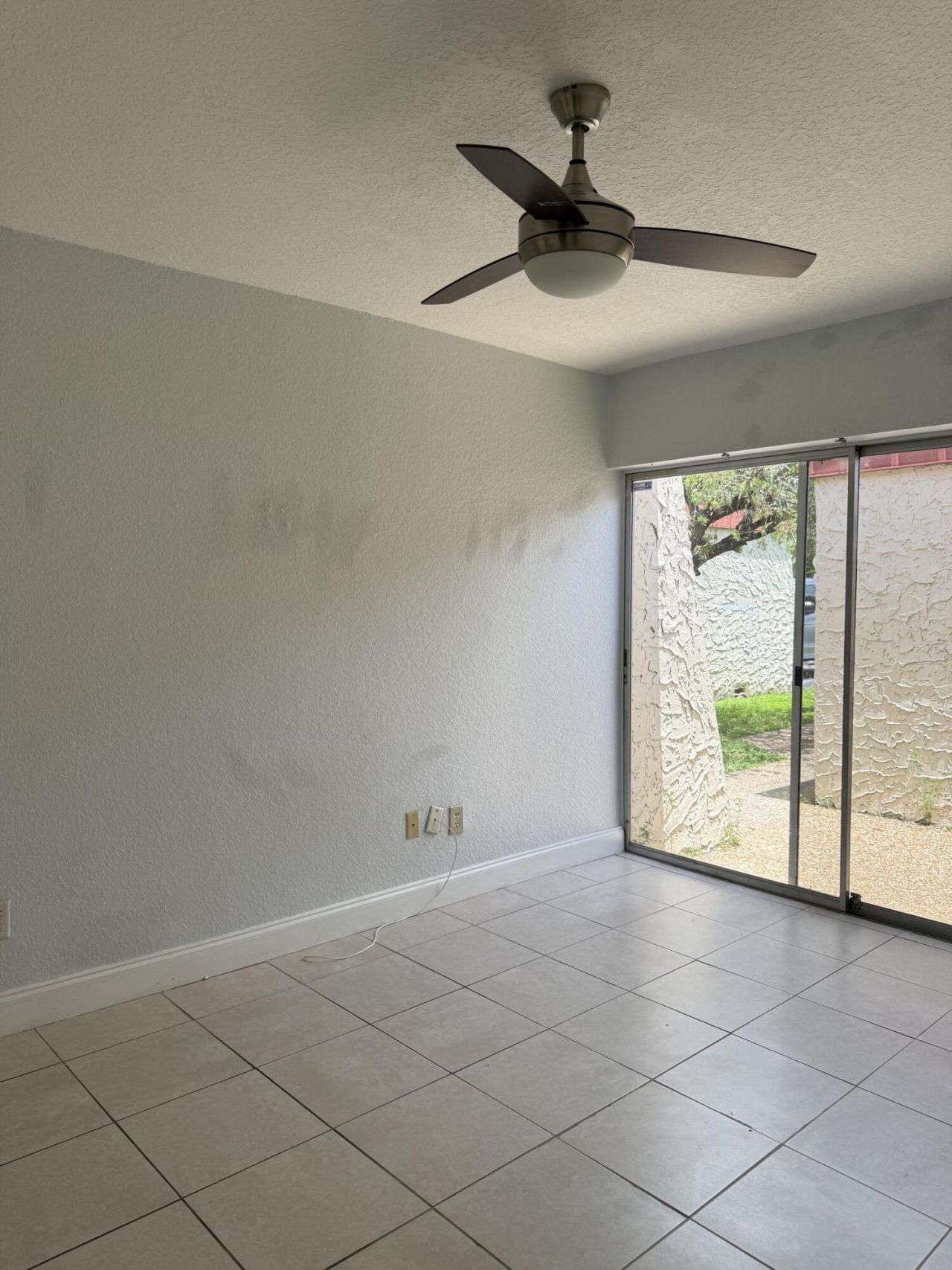 9640 NW 65th Street, Unit D10, Tamarac, FL 33321 Photo