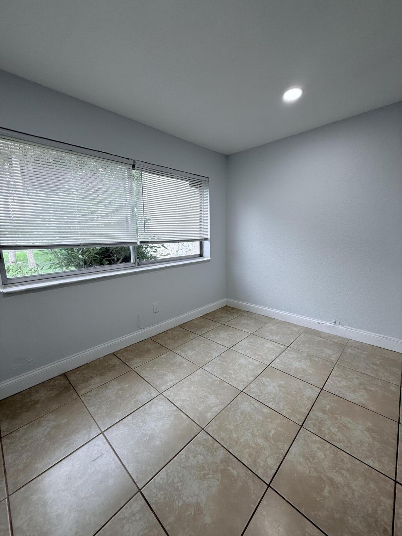 9640 NW 65th Street, Unit D10, Tamarac, FL 33321 Photo
