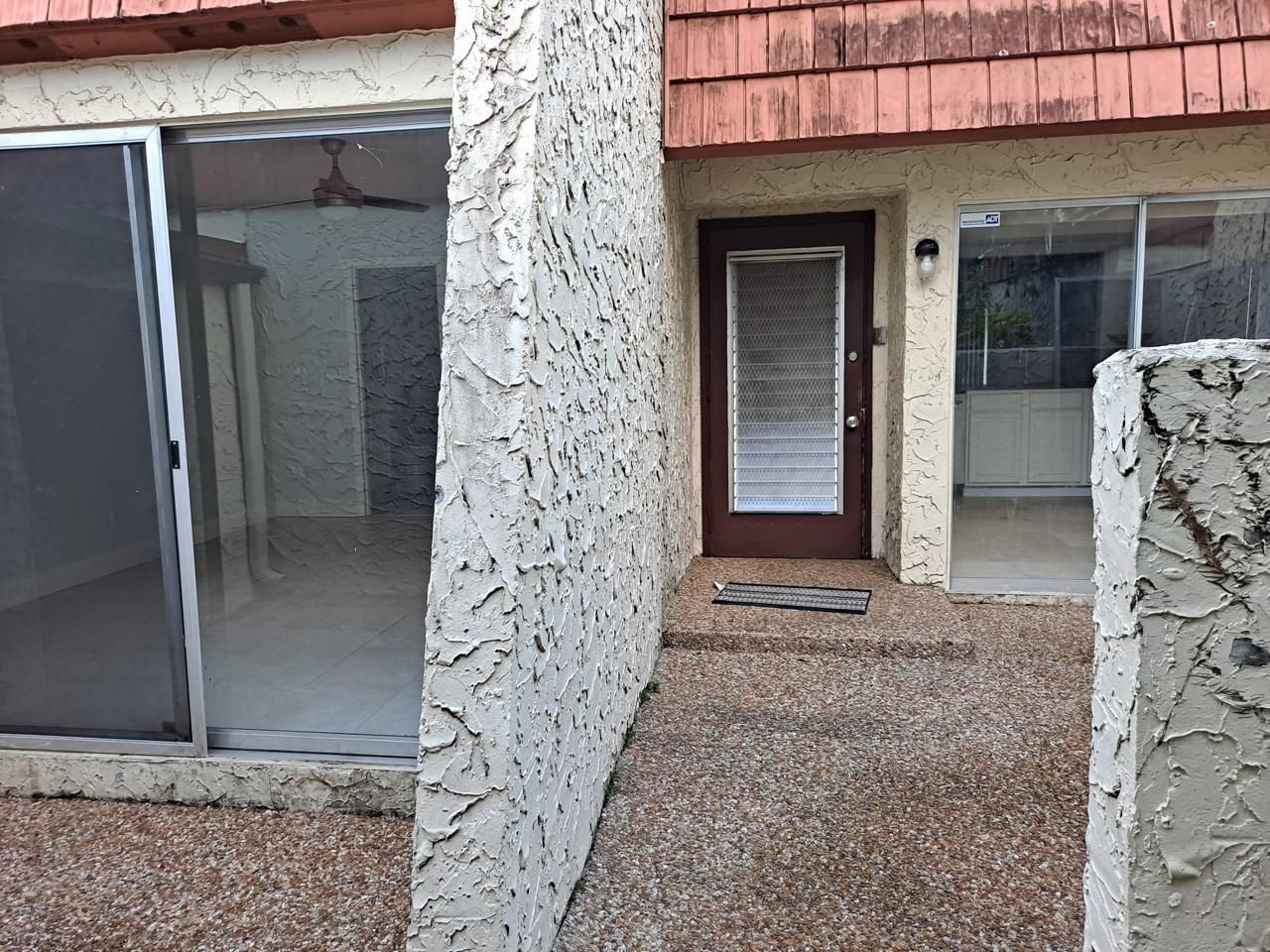 9640 NW 65th Street, Unit D10, Tamarac, FL 33321 Photo