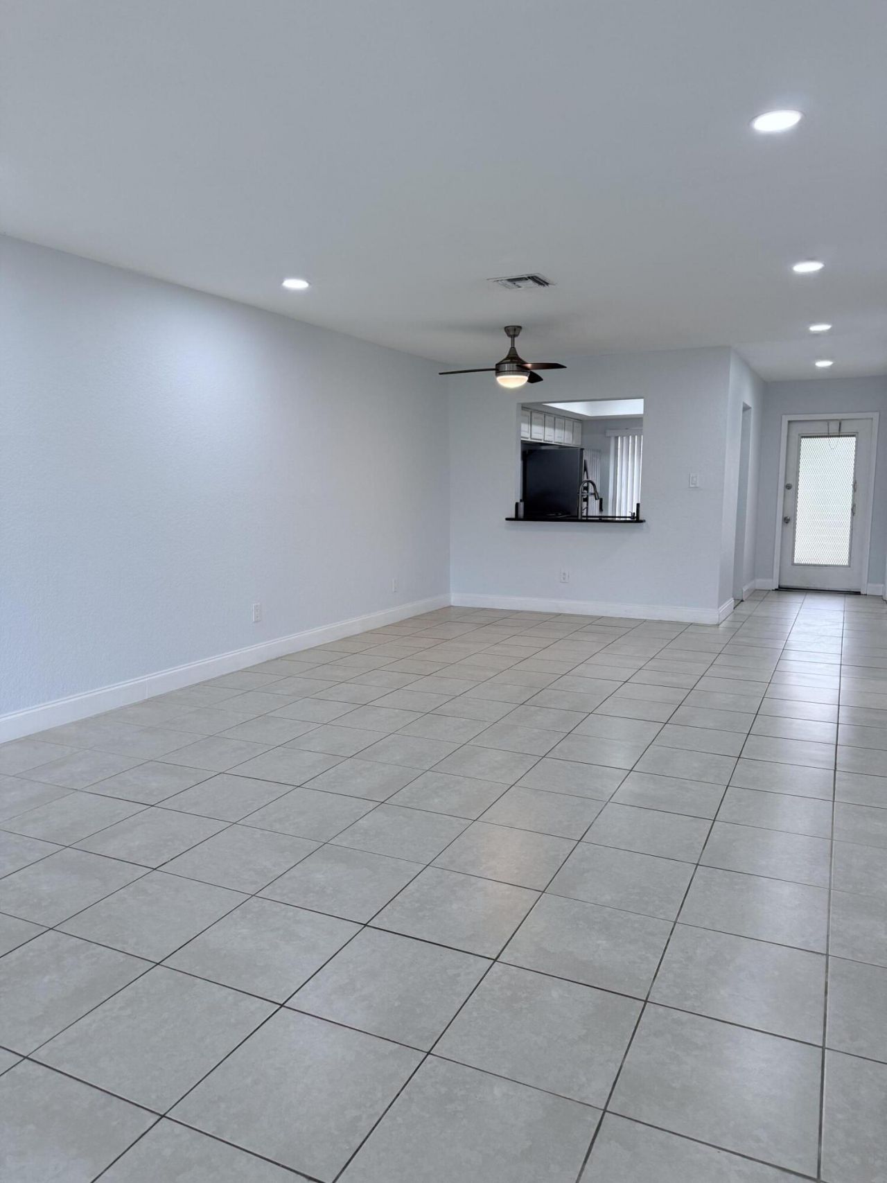 9640 NW 65th Street, Unit D10, Tamarac, FL 33321 Photo