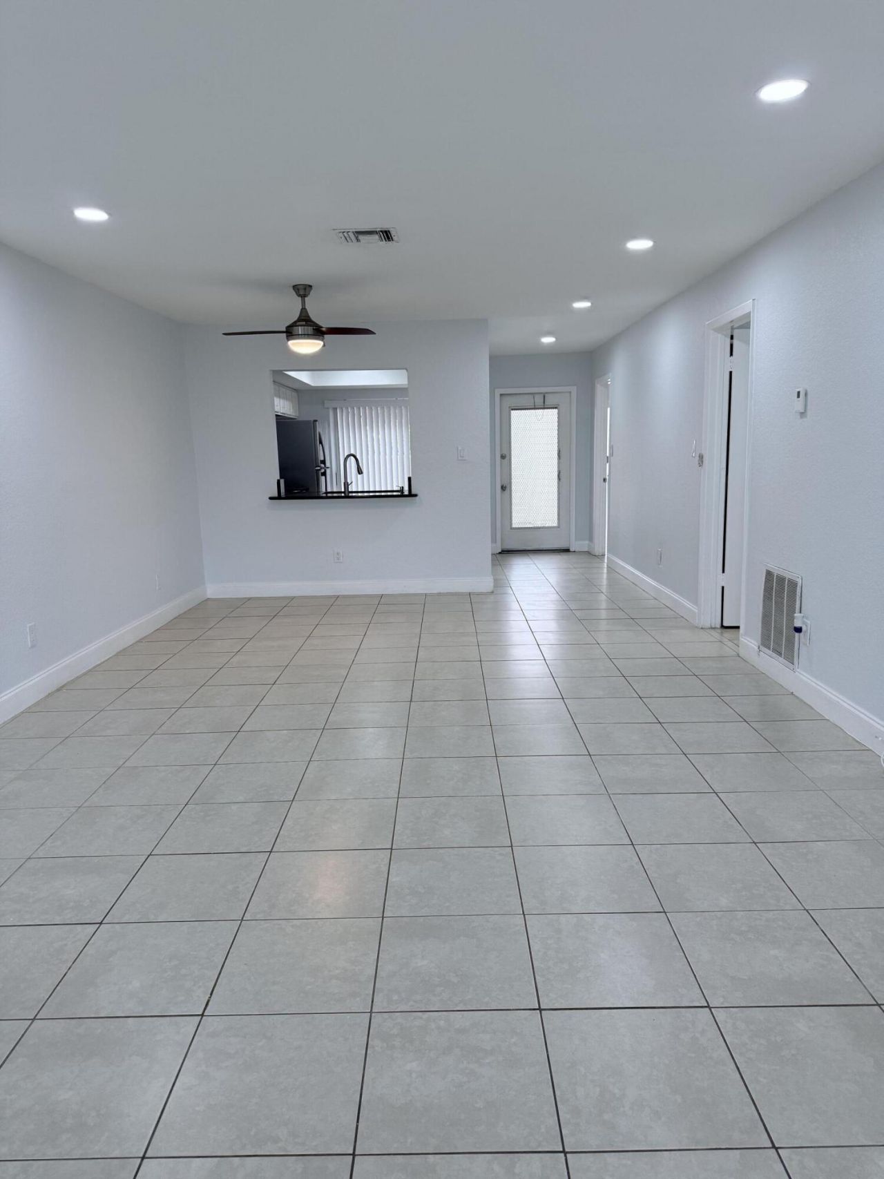 9640 NW 65th Street, Unit D10, Tamarac, FL 33321 Photo