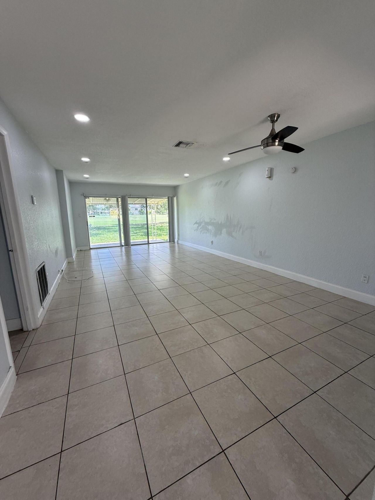 9640 NW 65th Street, Unit D10, Tamarac, FL 33321 Photo