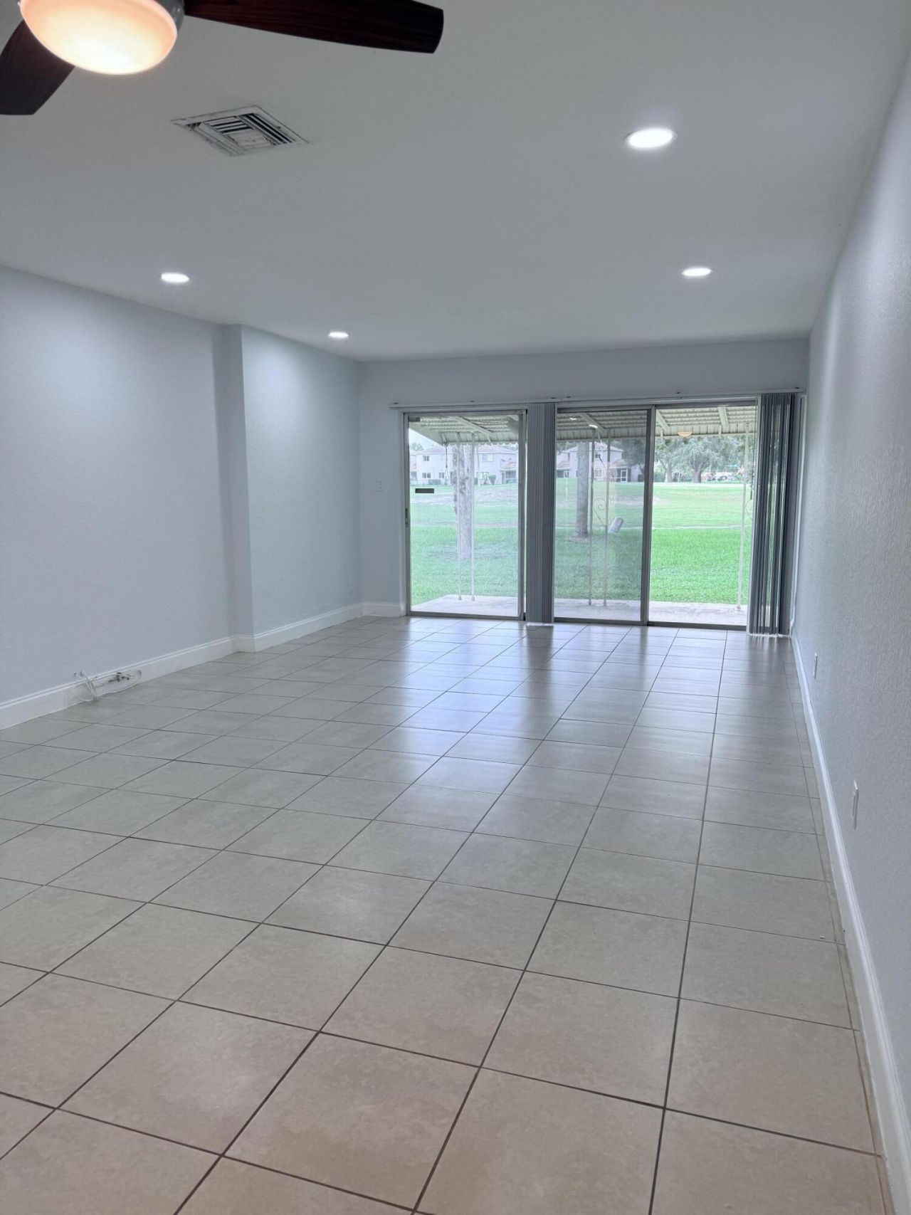 9640 NW 65th Street, Unit D10, Tamarac, FL 33321 Photo