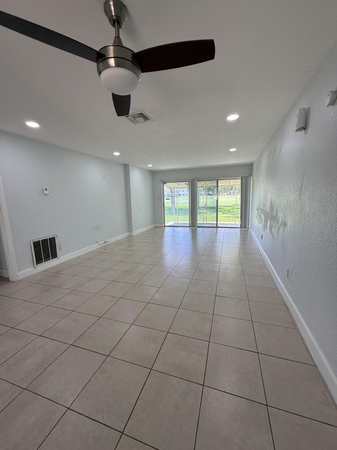9640 NW 65th Street, Unit D10, Tamarac, FL 33321 Photo