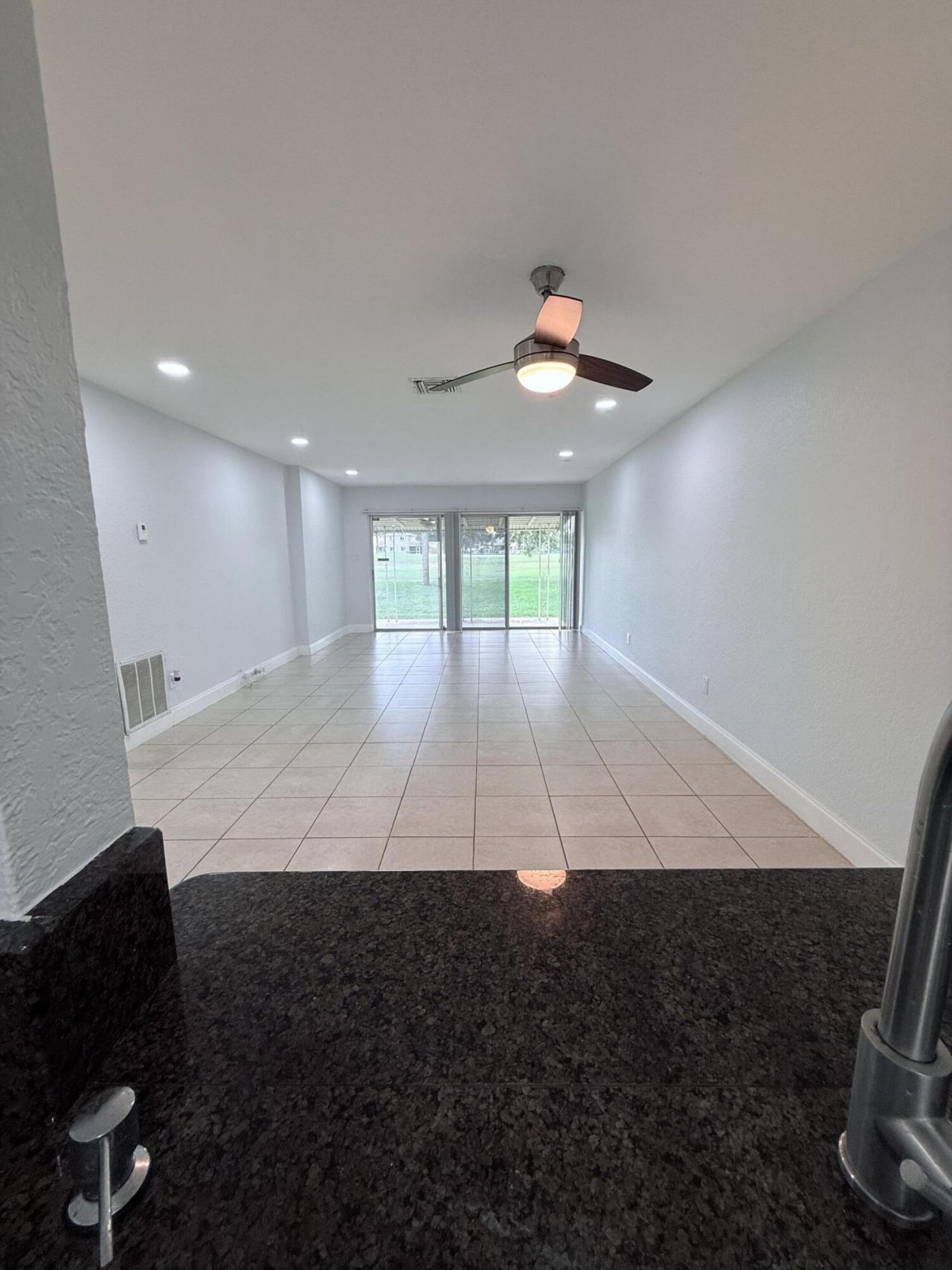 9640 NW 65th Street, Unit D10, Tamarac, FL 33321 Photo