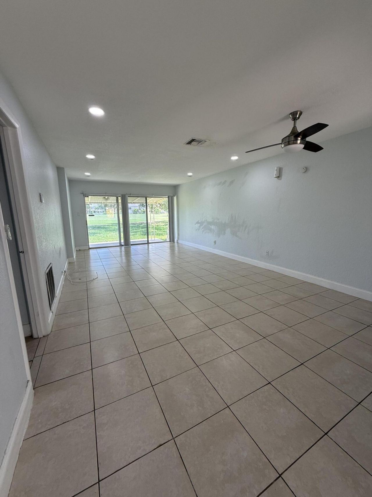9640 NW 65th Street, Unit D10, Tamarac, FL 33321 Photo