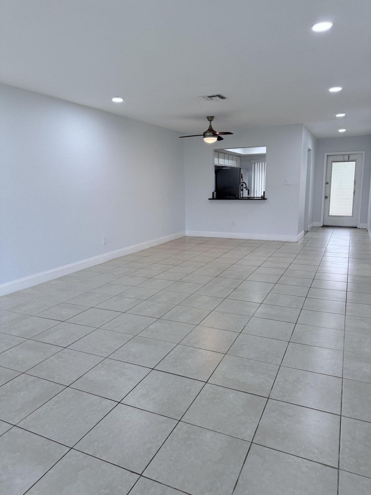 9640 NW 65th Street, Unit D10, Tamarac, FL 33321 Photo