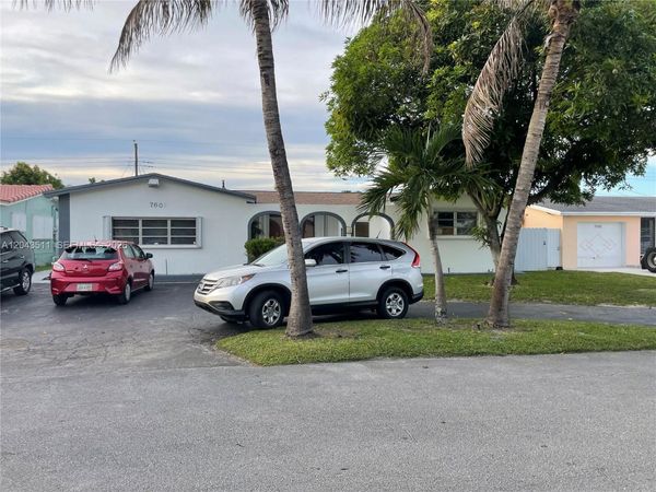7607 Harbour Blvd , Miramar, FL 33023