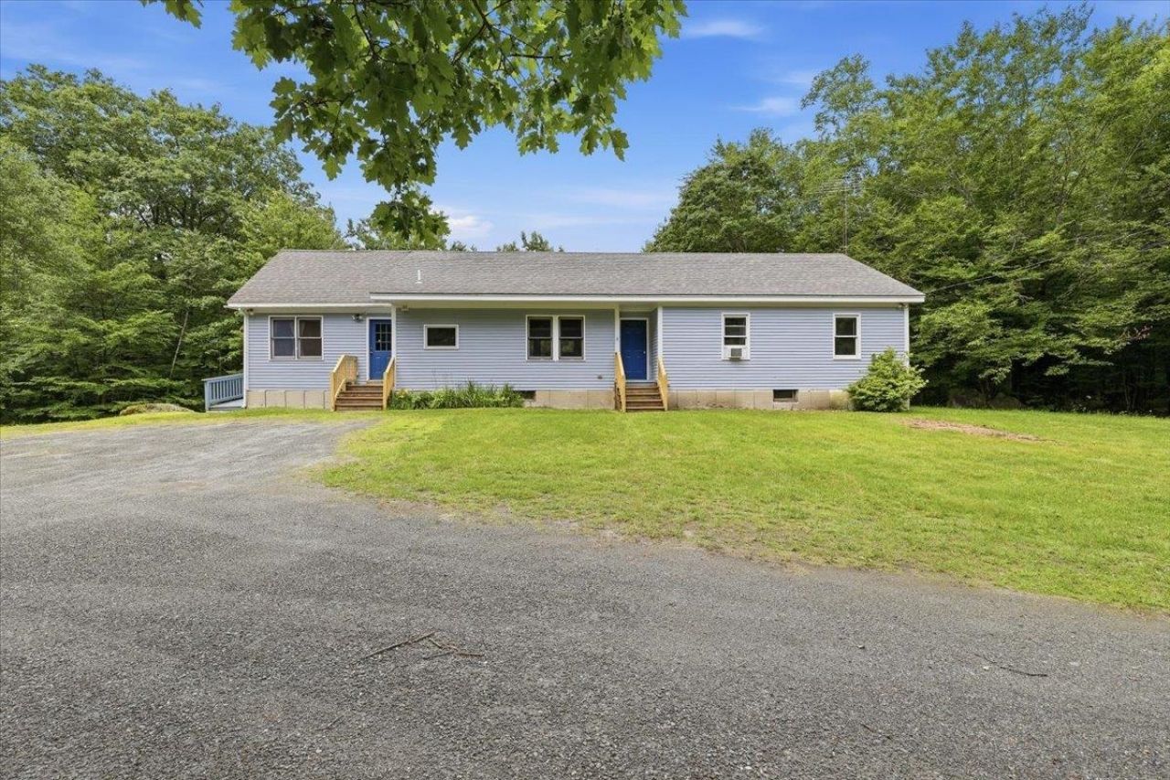 29 Woodland Lane, Enfield, NH 03748 Main Photo