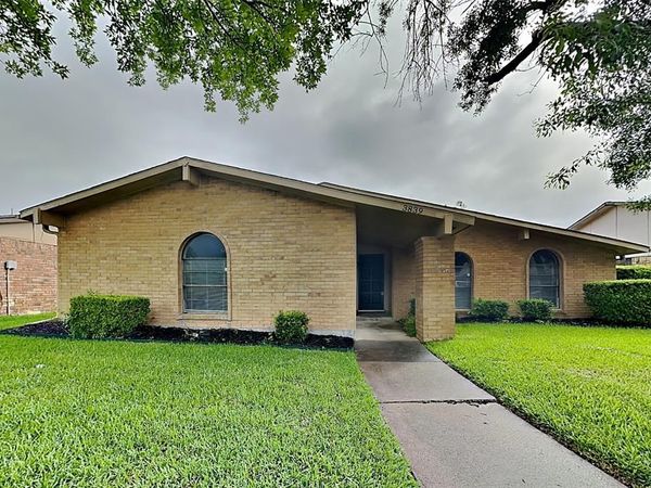 1517 Camelia Drive, Lewisville, TX 75067