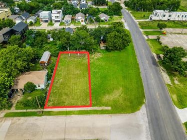 4023 Darien Street , Dallas, TX 75212
