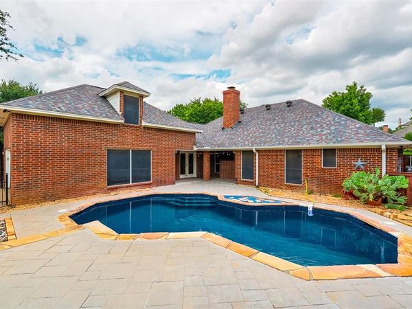 9108 High Oaks Drive, North Richland Hills, TX 76182