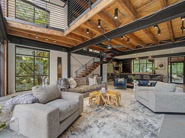 2967 Magnolia Hill Court, Dallas, TX 75201