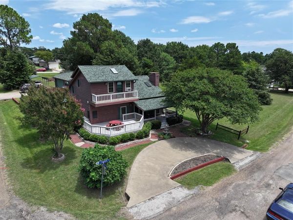 424 Lagoon Drive , Gun Barrel City, TX 75156