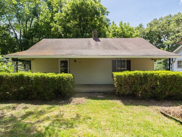 611 Smith St , Springfield, TN 37172