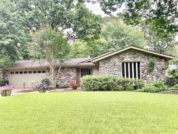 2703 Charter Oak Drive , Little Rock, AR 72223