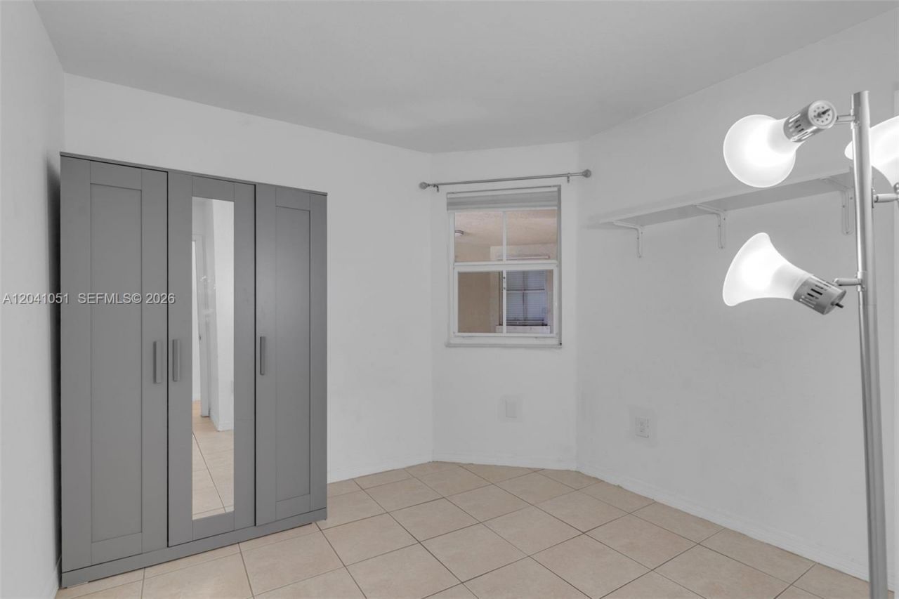 8826 W Flagler St, Unit 203, Miami, FL 33174 Photo