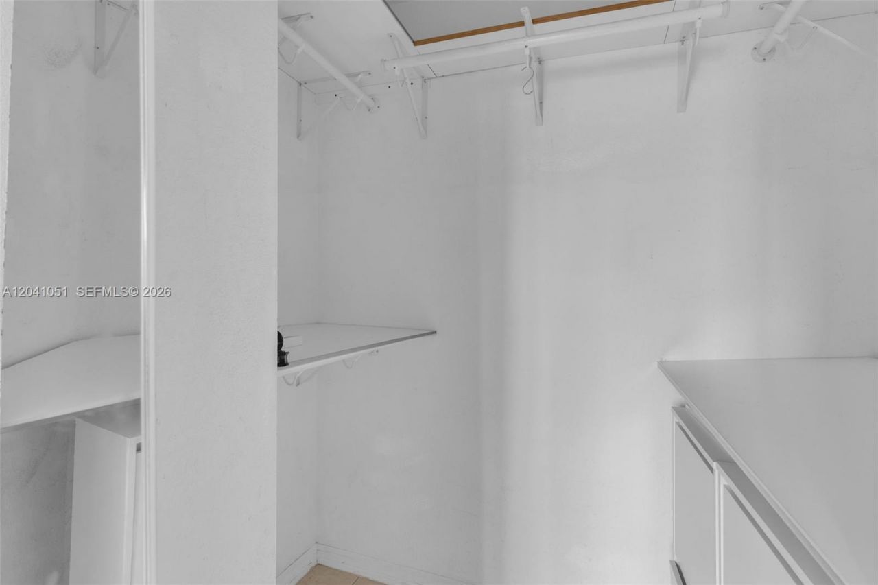 8826 W Flagler St, Unit 203, Miami, FL 33174 Photo